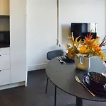 Wyjatkowy Z Widokiem Na Palac Kultury By Renters Apartmán Varšava