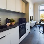Wyjatkowy Z Widokiem Na Palac Kultury By Renters 公寓 *