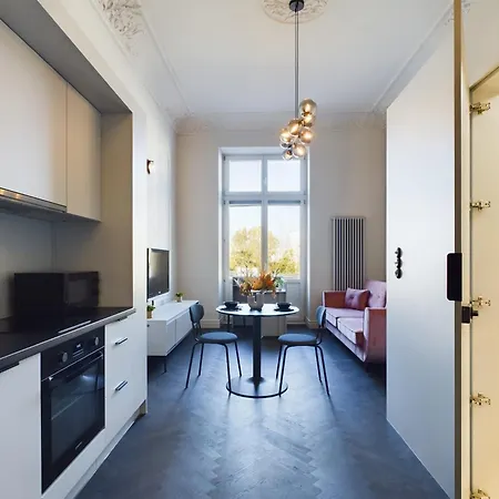 Wyjatkowy Z Widokiem Na Palac Kultury By Renters Βαρσοβία