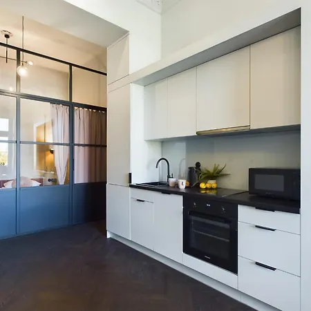 Wyjatkowy Z Widokiem Na Palac Kultury By Renters * Βαρσοβία