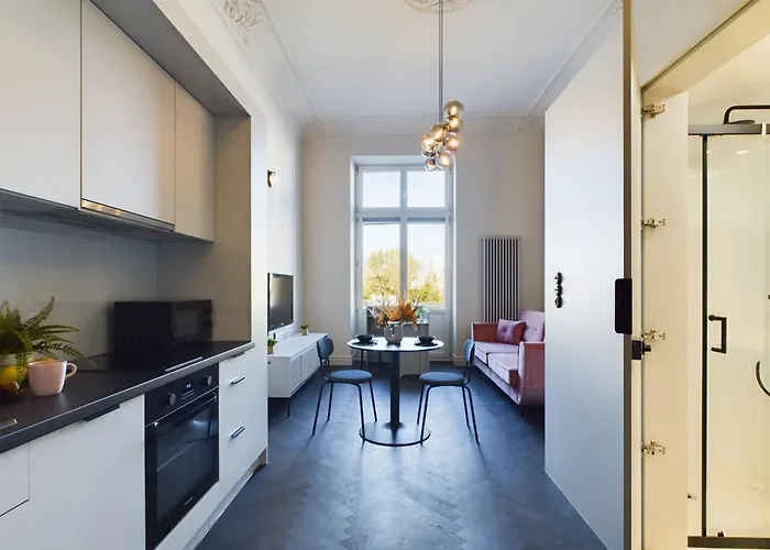 Wyjatkowy Z Widokiem Na Palac Kultury By Renters Warsaw