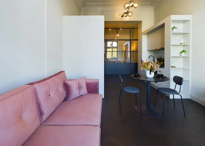 Wyjatkowy Z Widokiem Na Palac Kultury By Renters Apartment