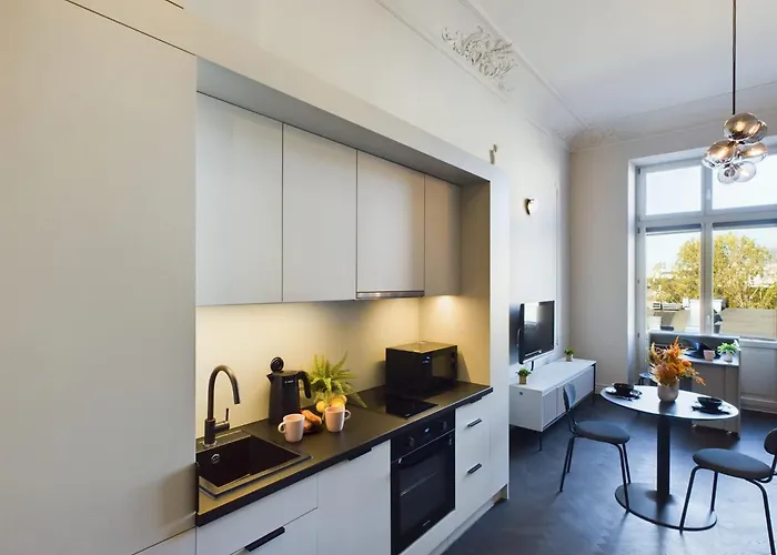 Wyjatkowy Z Widokiem Na Palac Kultury By Renters Warsaw