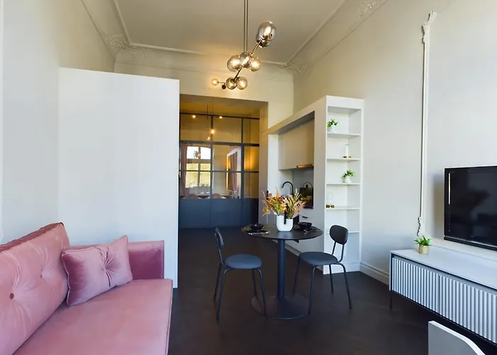 Wyjatkowy Z Widokiem Na Palac Kultury By Renters Apartment *